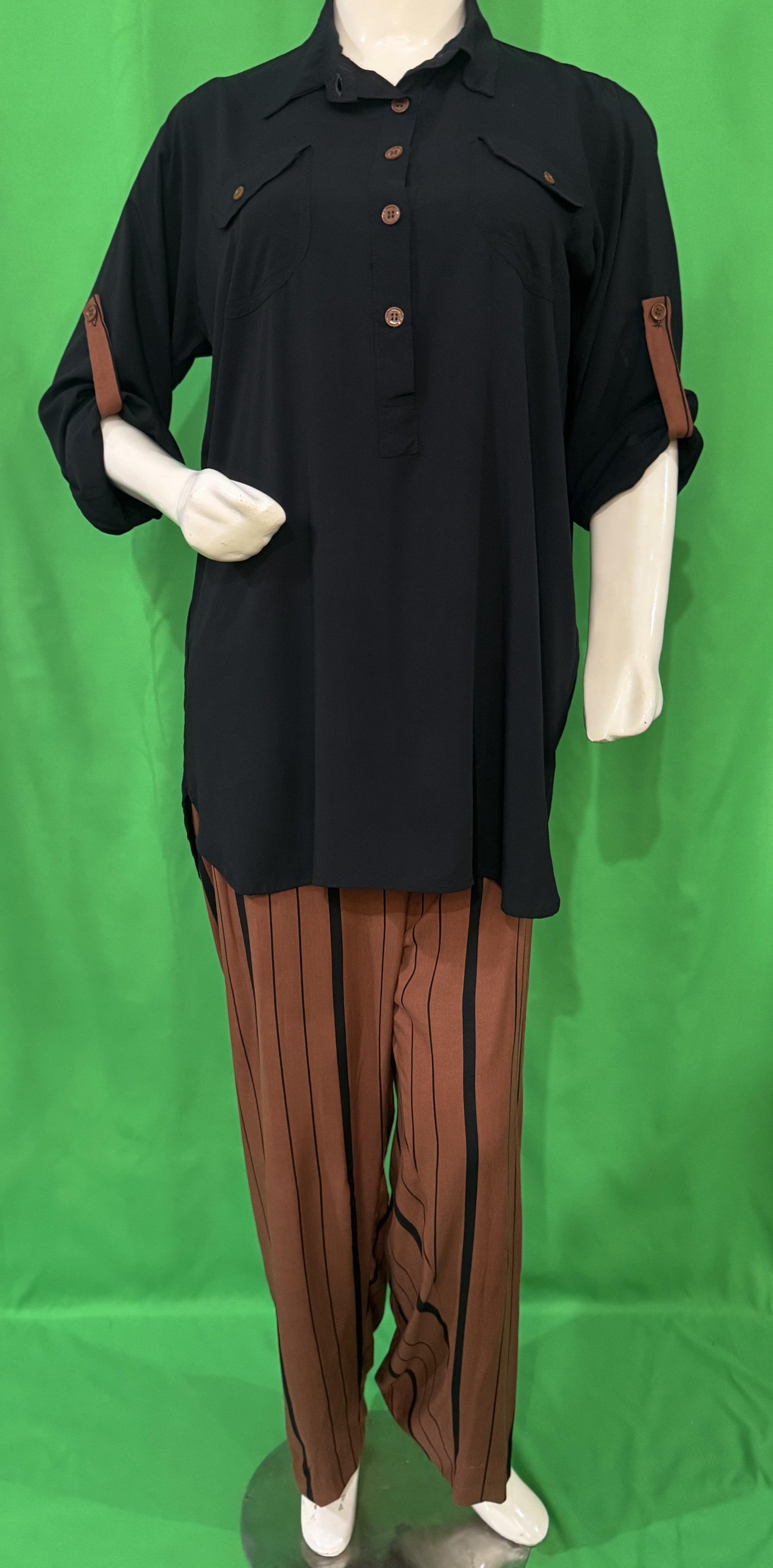 UMH-11  2Pcs Black & Brown Linen Suit