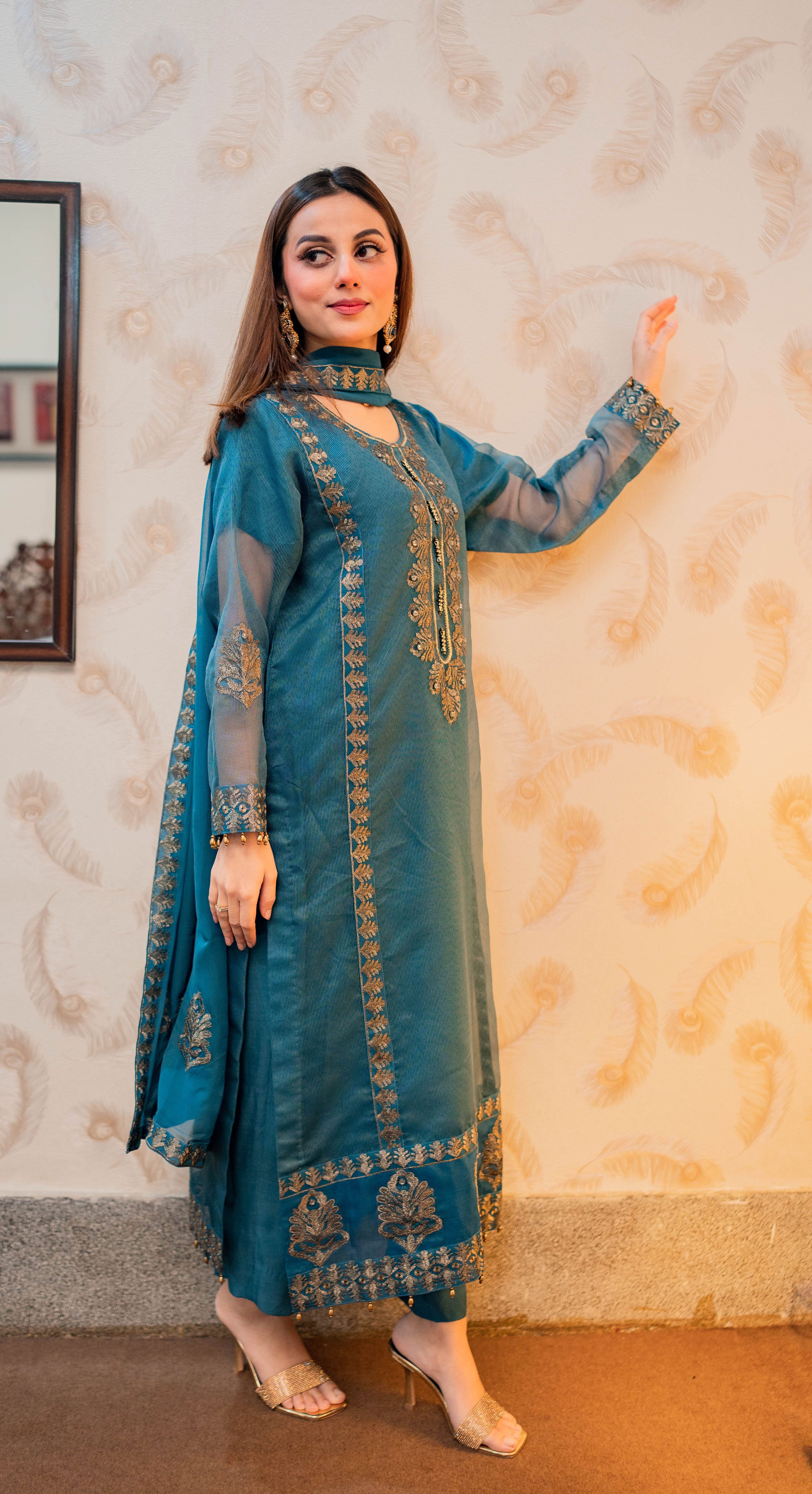 UED-4 Teal Blue 3Pcs embroidered suit