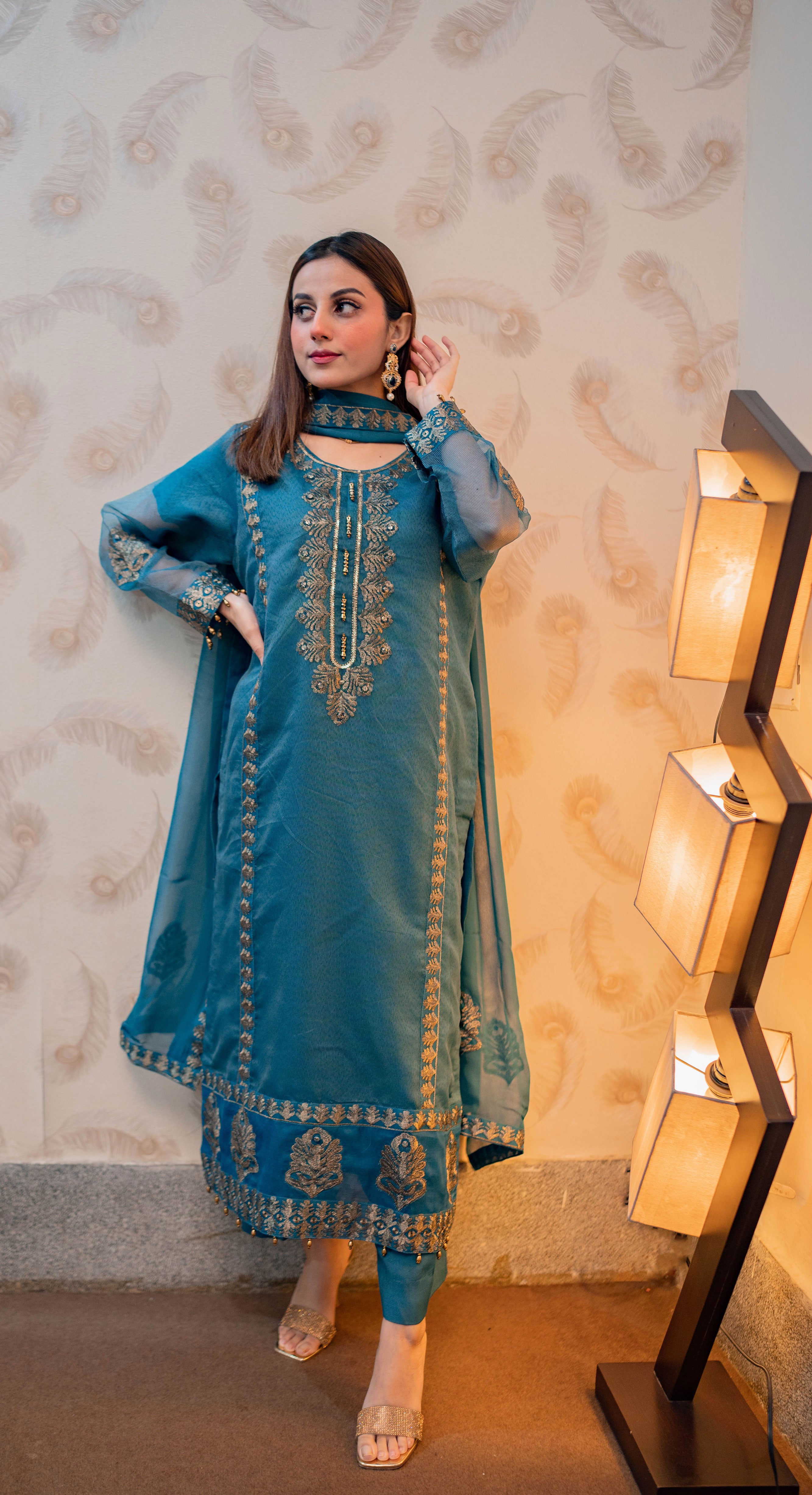 UED-4 Teal Blue 3Pcs embroidered suit